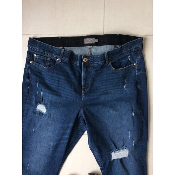 Torrid Skinny Jeans Bombshell Distressed Frayed Stretch - Picture 2 of 11